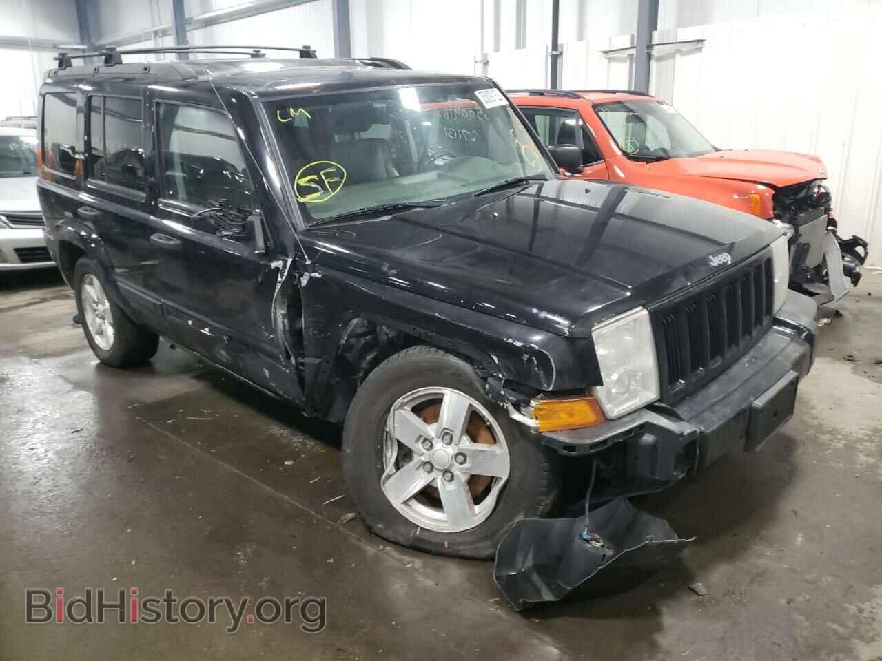Фотография 1J8HG48K36C302992 - JEEP COMMANDER 2006