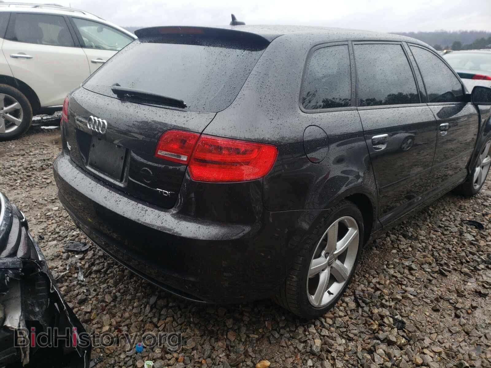 2013 AUDI A3 - VIN: WAUKJAFM8DA031953 - Фото 4