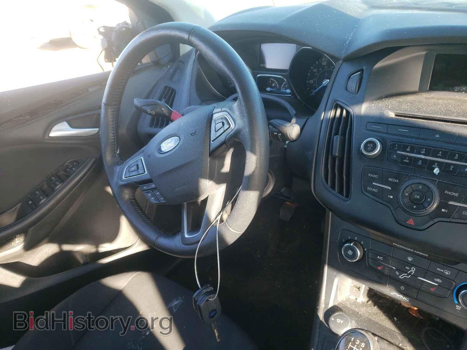 2016 FORD FOCUS - VIN: 1FADP3F21GL301494 - Photo 9
