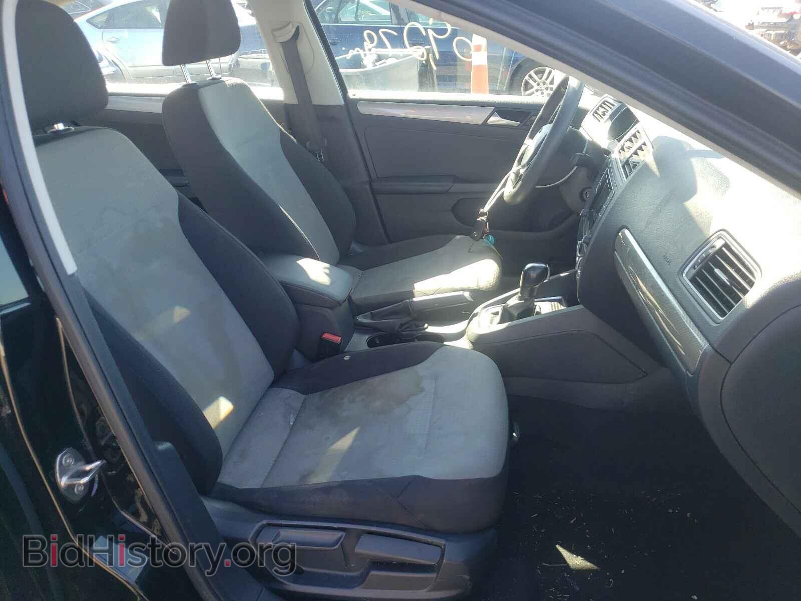 2017 VOLKSWAGEN JETTA - VIN: 3VW2B7AJ8HM220348 - Photo 5
