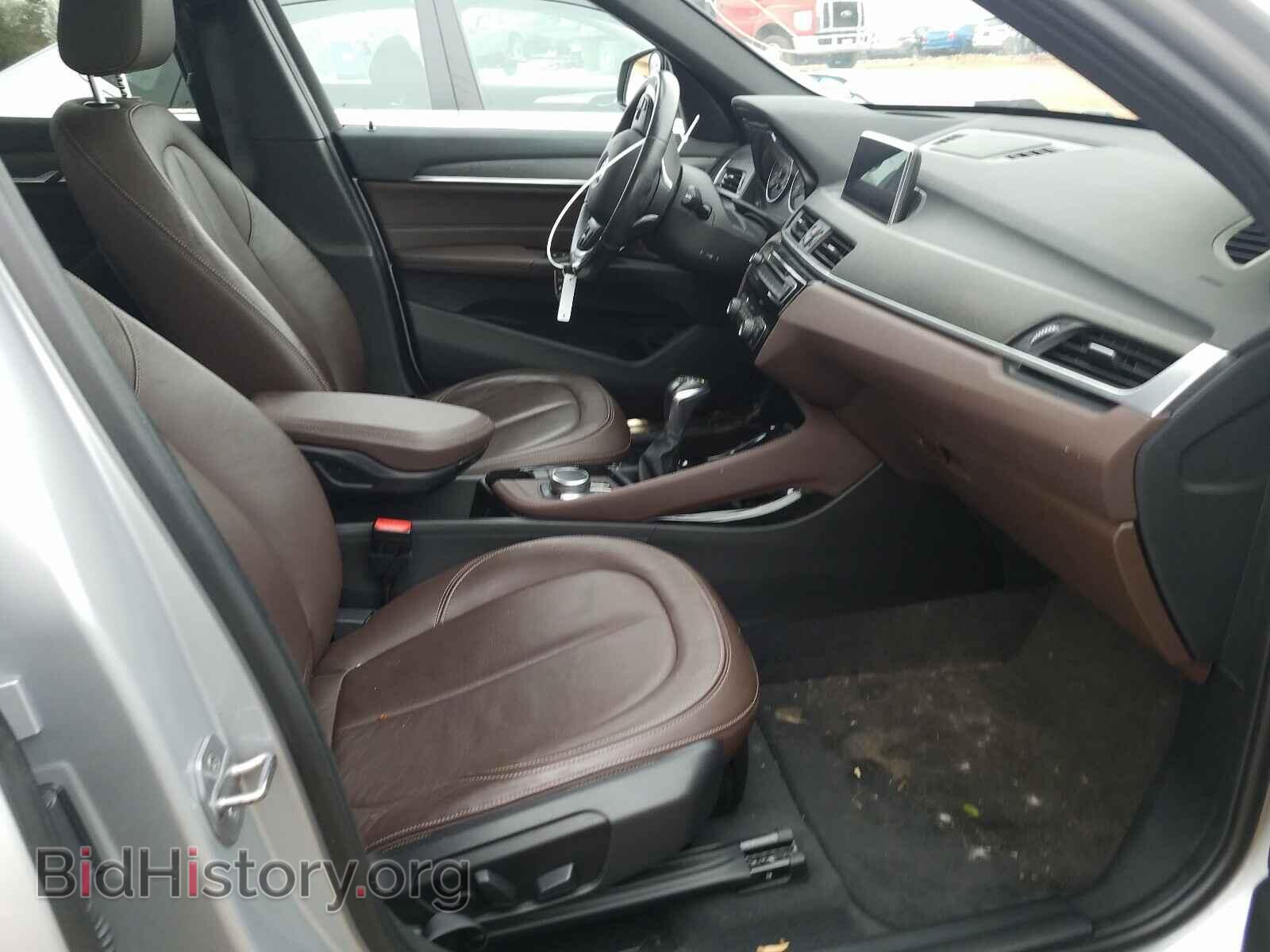 2016 BMW X1 - VIN: WBXHT3Z33G4A48643 - Фото 5