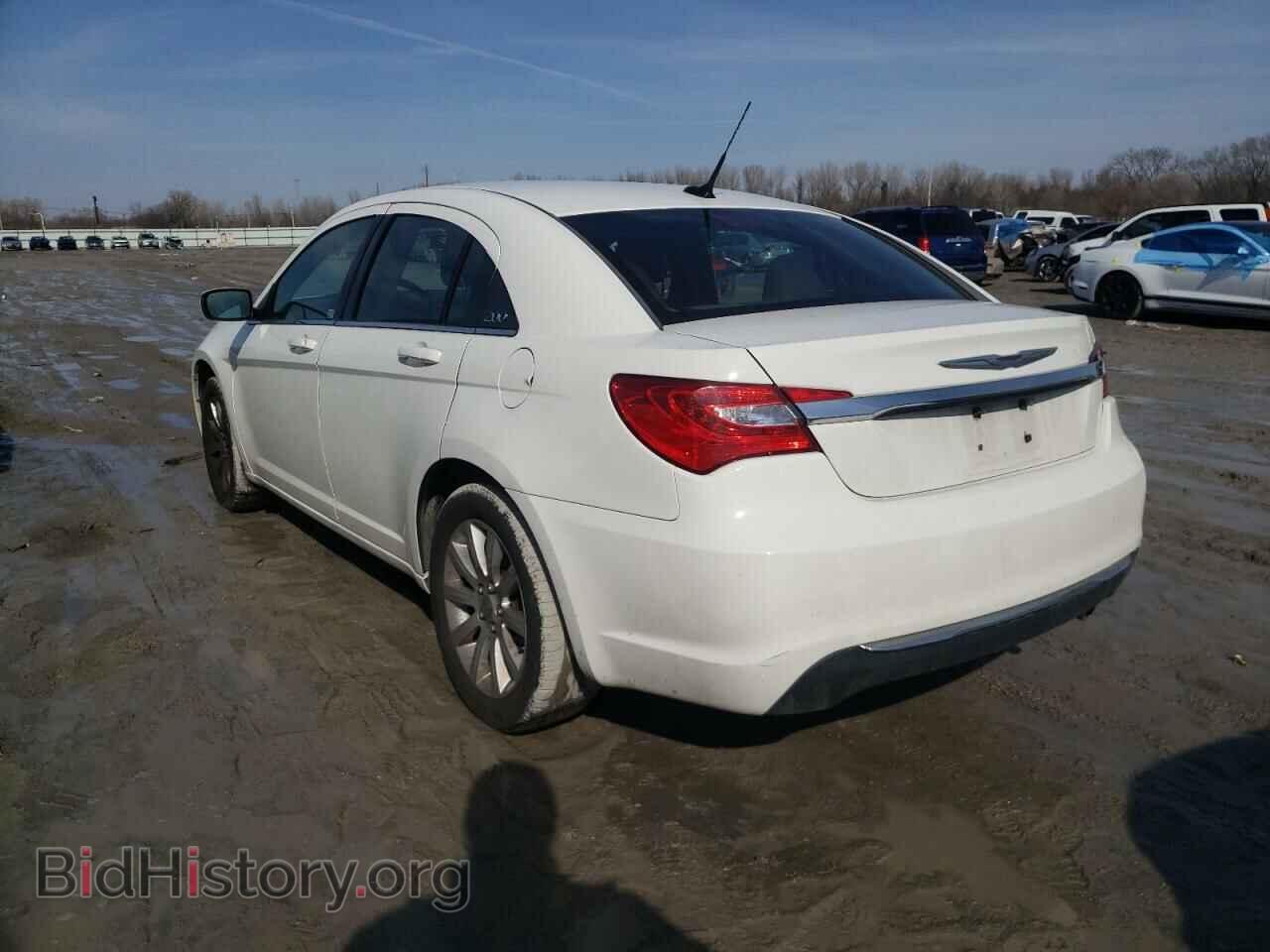 2011 CHRYSLER 200 - VIN: 1C3BC1FB8BN514686 - Фото 3