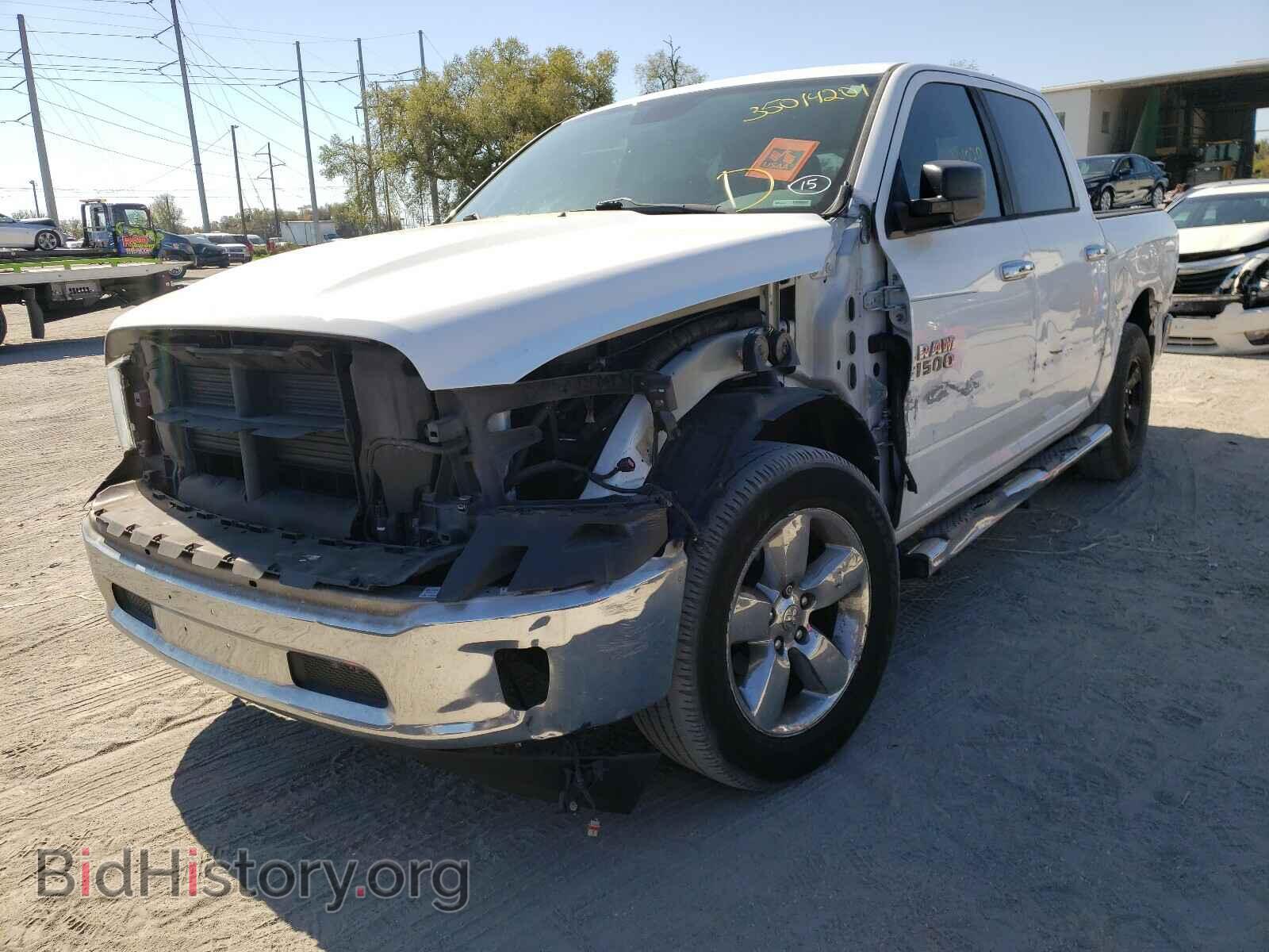 2015 RAM 1500 - VIN: 1C6RR6LT2FS500879 - Photo 2