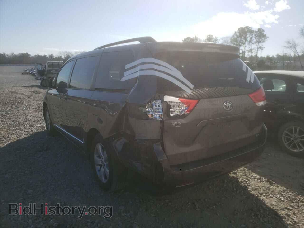 2013 TOYOTA SIENNA - VIN: 5TDKK3DC8DS291522 - Фото 3