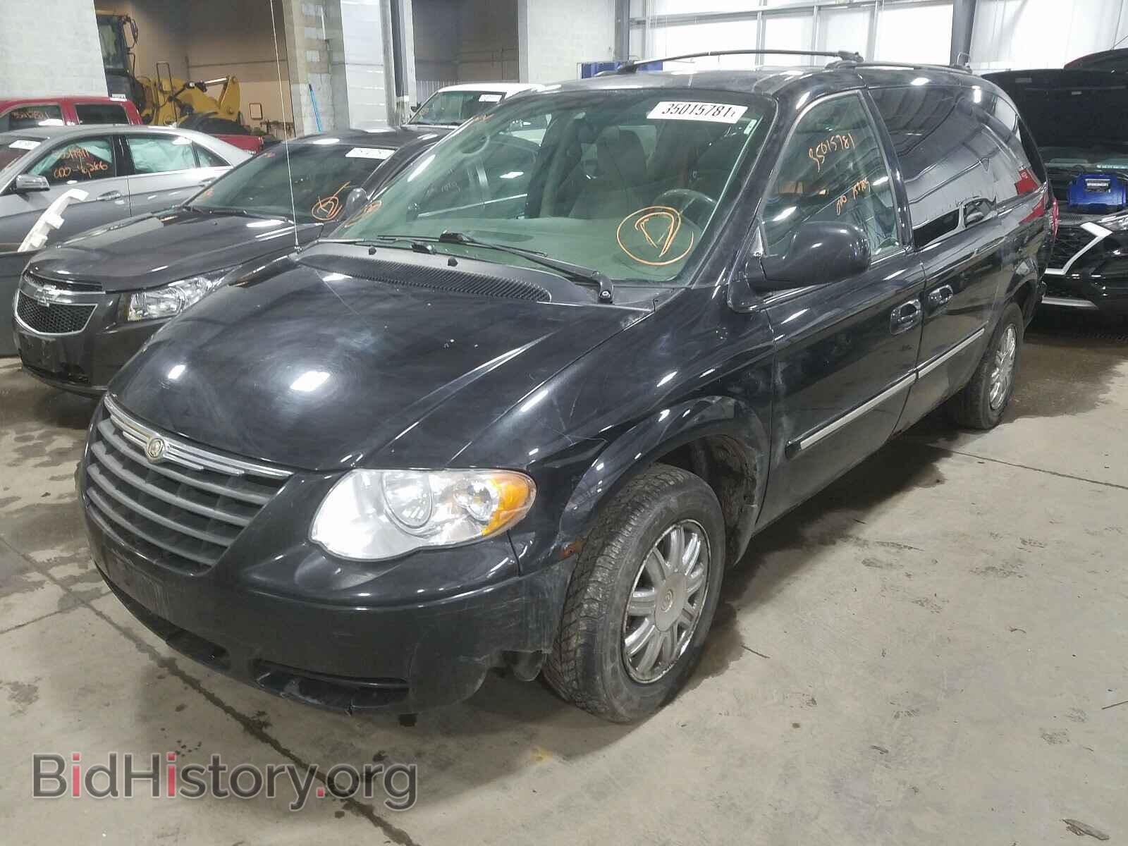 2006 CHRYSLER MINIVAN - VIN: 2A4GP54L66R910238 - Фото 2