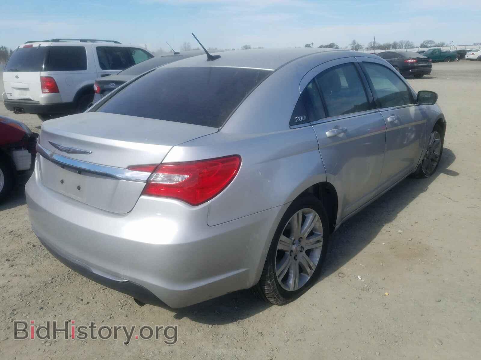 2012 CHRYSLER 200 - VIN: 1C3CCBAB5CN318448 - Фото 4