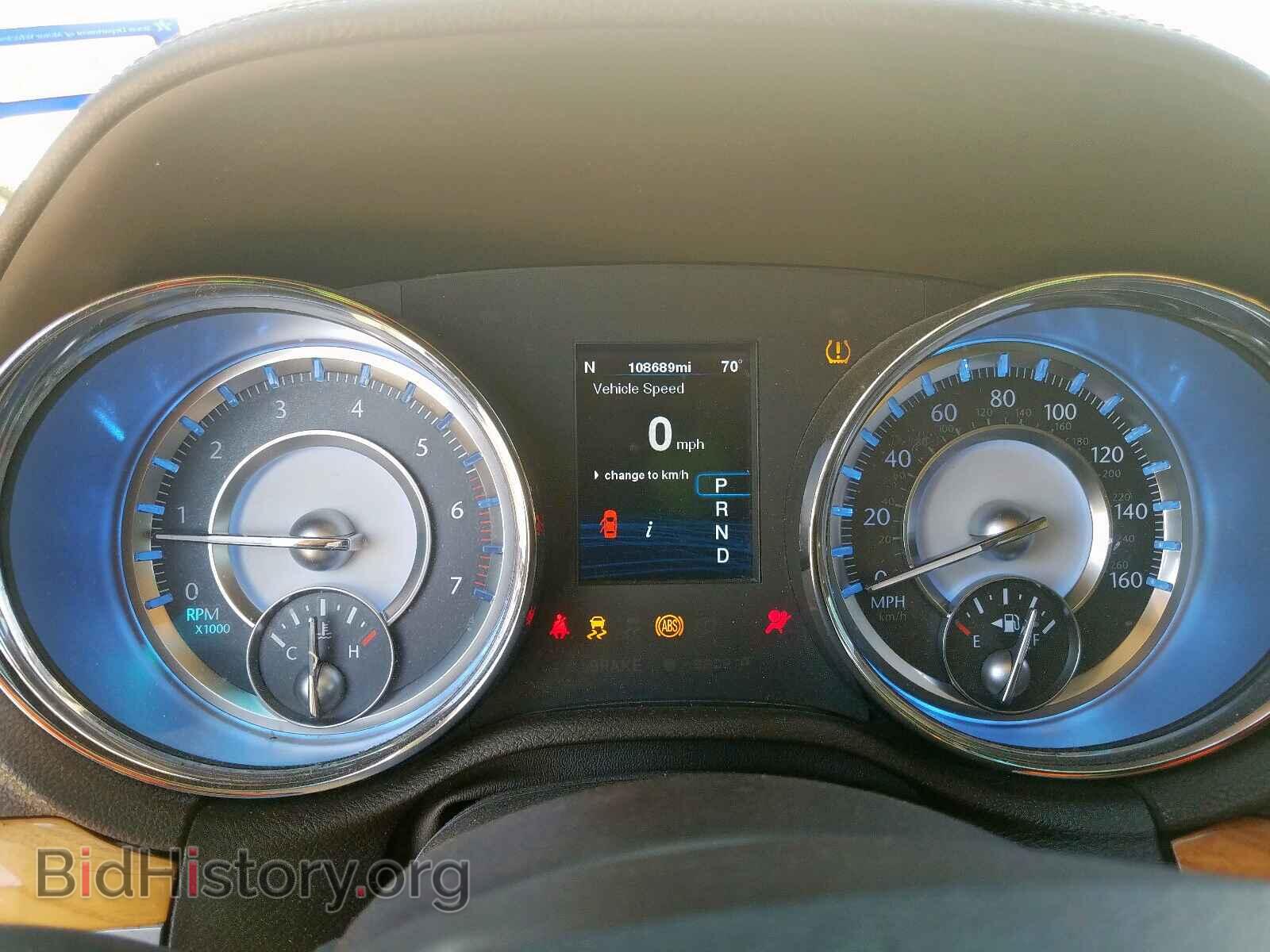 2012 CHRYSLER 300 - VIN: 2C3CCAET1CH188108 - Фото 8