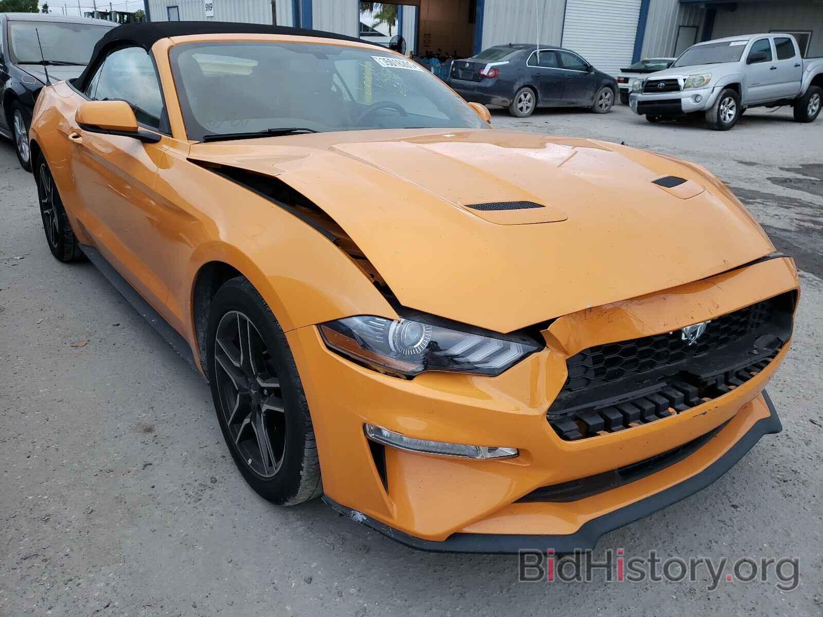 Photo 1FATP8UHXJ5168066 - FORD MUSTANG 2018