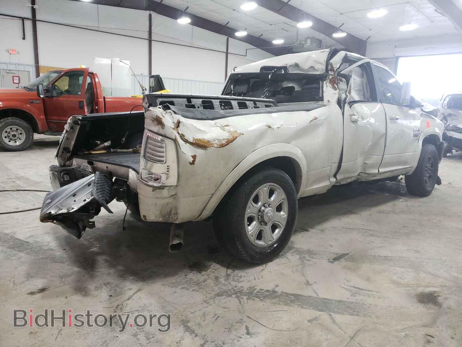 2017 RAM 2500 - VIN: 3C6UR4FL4HG763248 - Фото 4