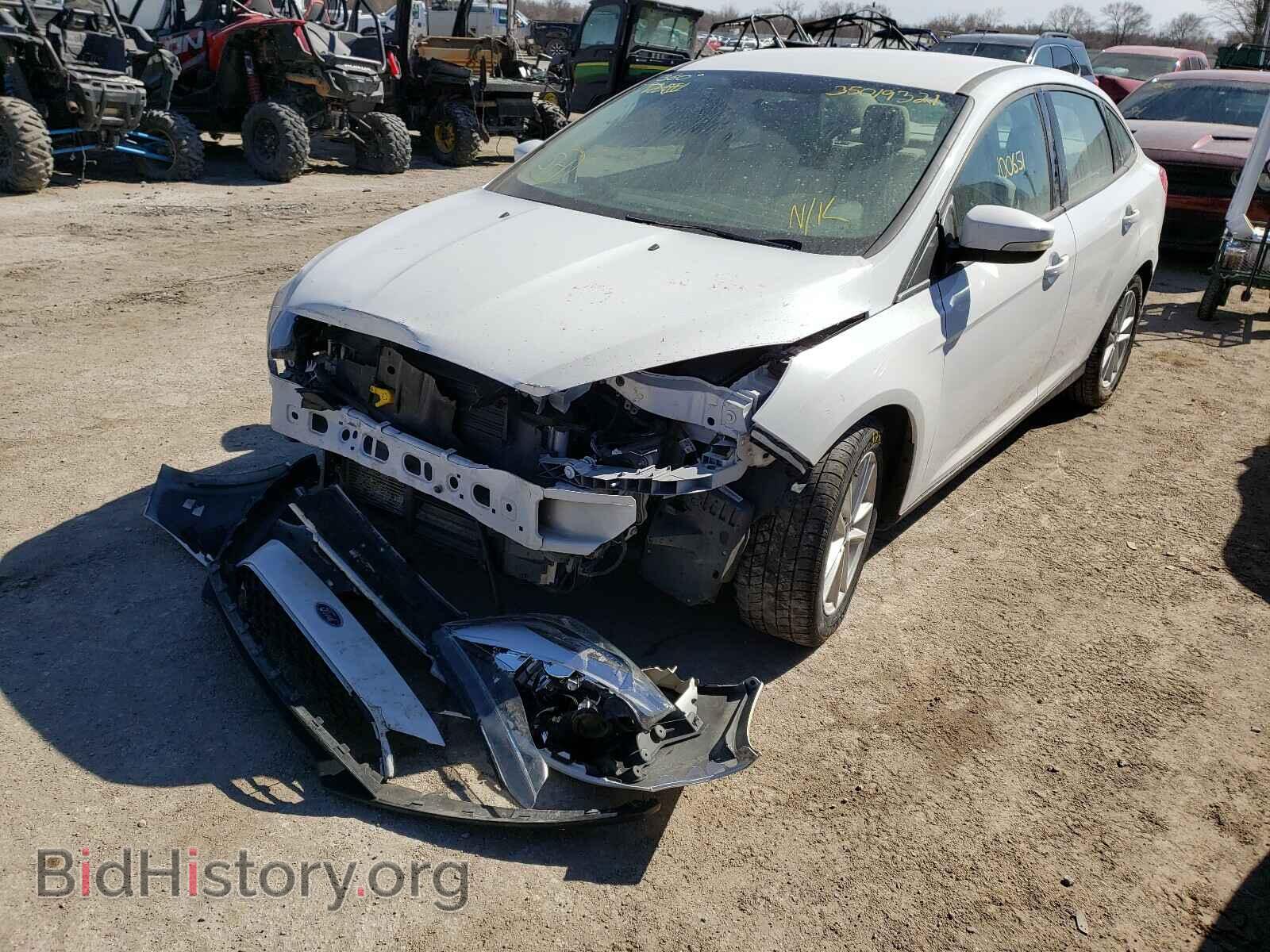 2017 FORD FOCUS - VIN: 1FADP3F22HL230081 - Photo 2