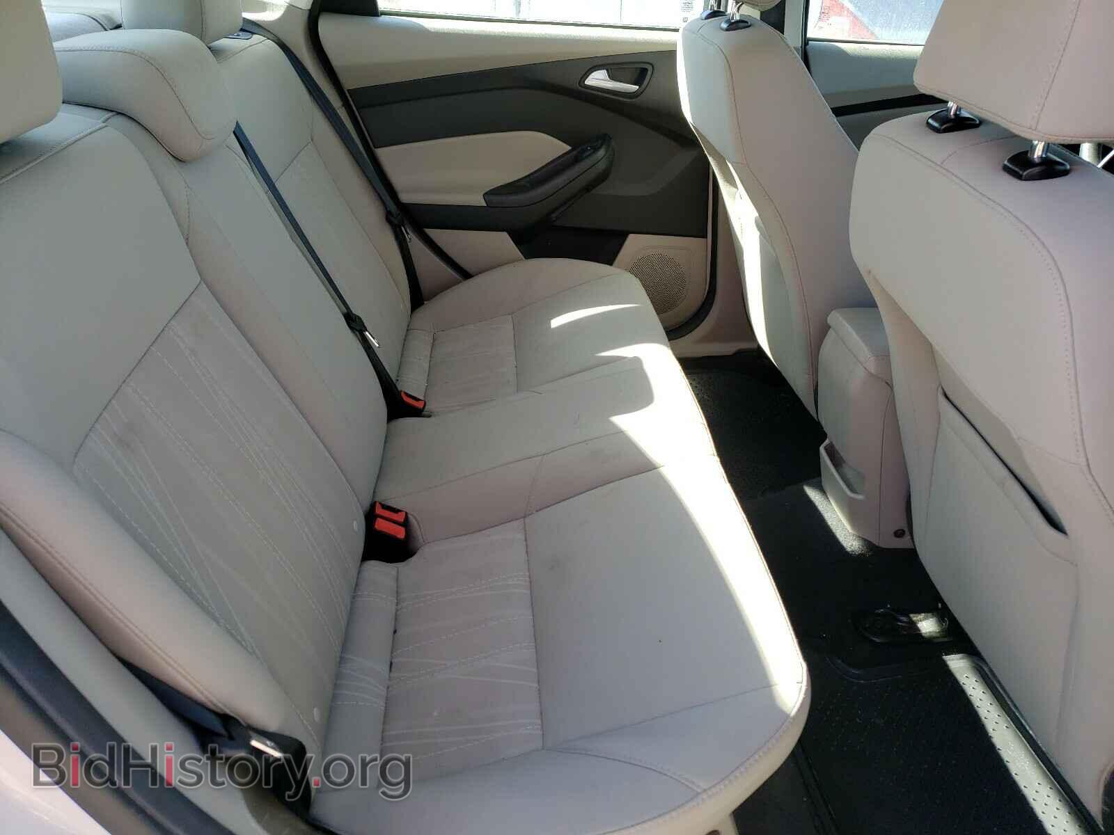 2017 FORD FOCUS - VIN: 1FADP3F22HL230081 - Photo 6