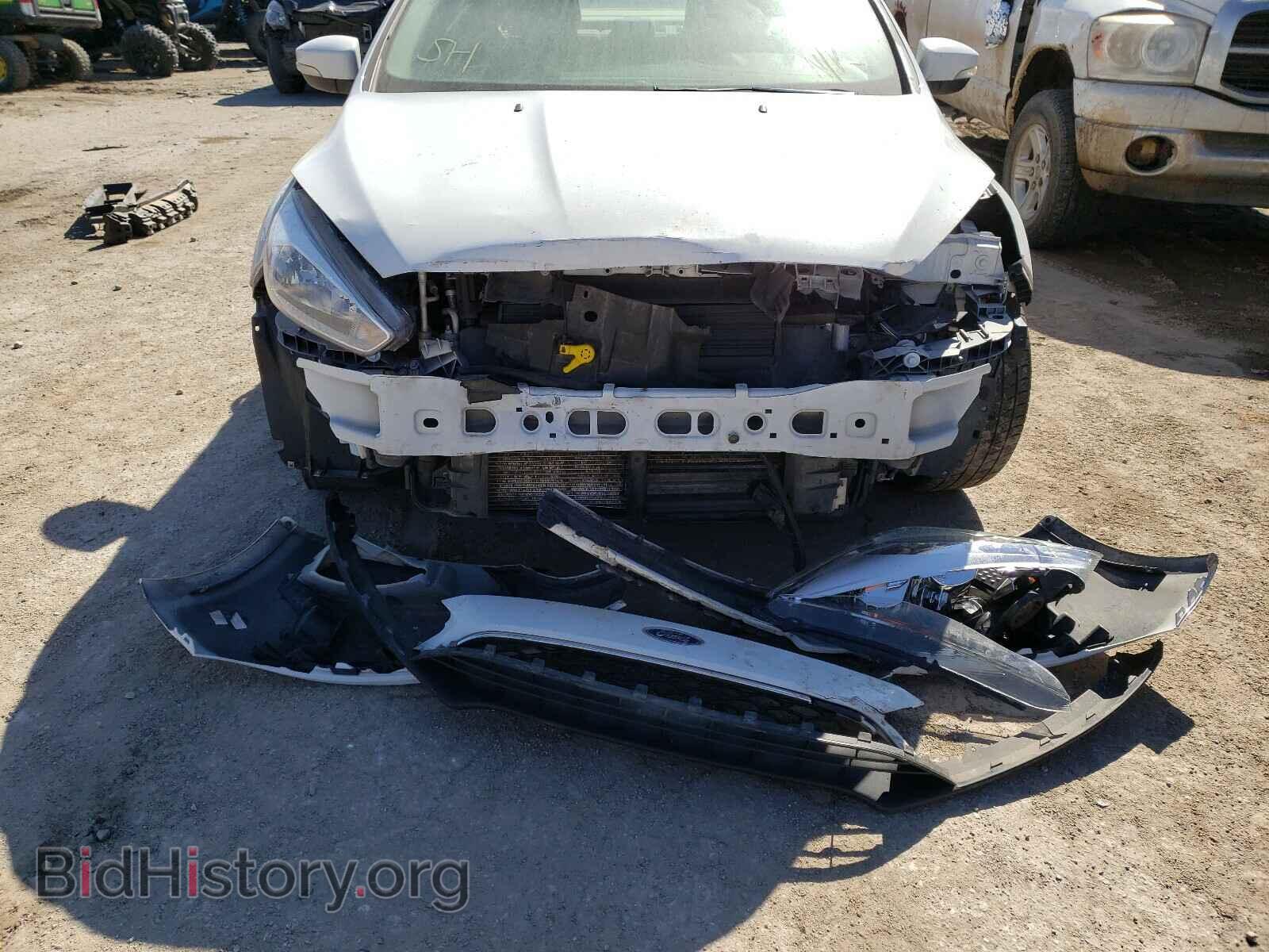 2017 FORD FOCUS - VIN: 1FADP3F22HL230081 - Photo 9