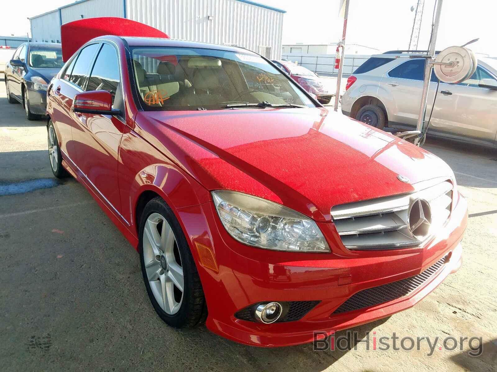 Photo WDDGF5EB4AR129883 - MERCEDES-BENZ C CLASS 2010