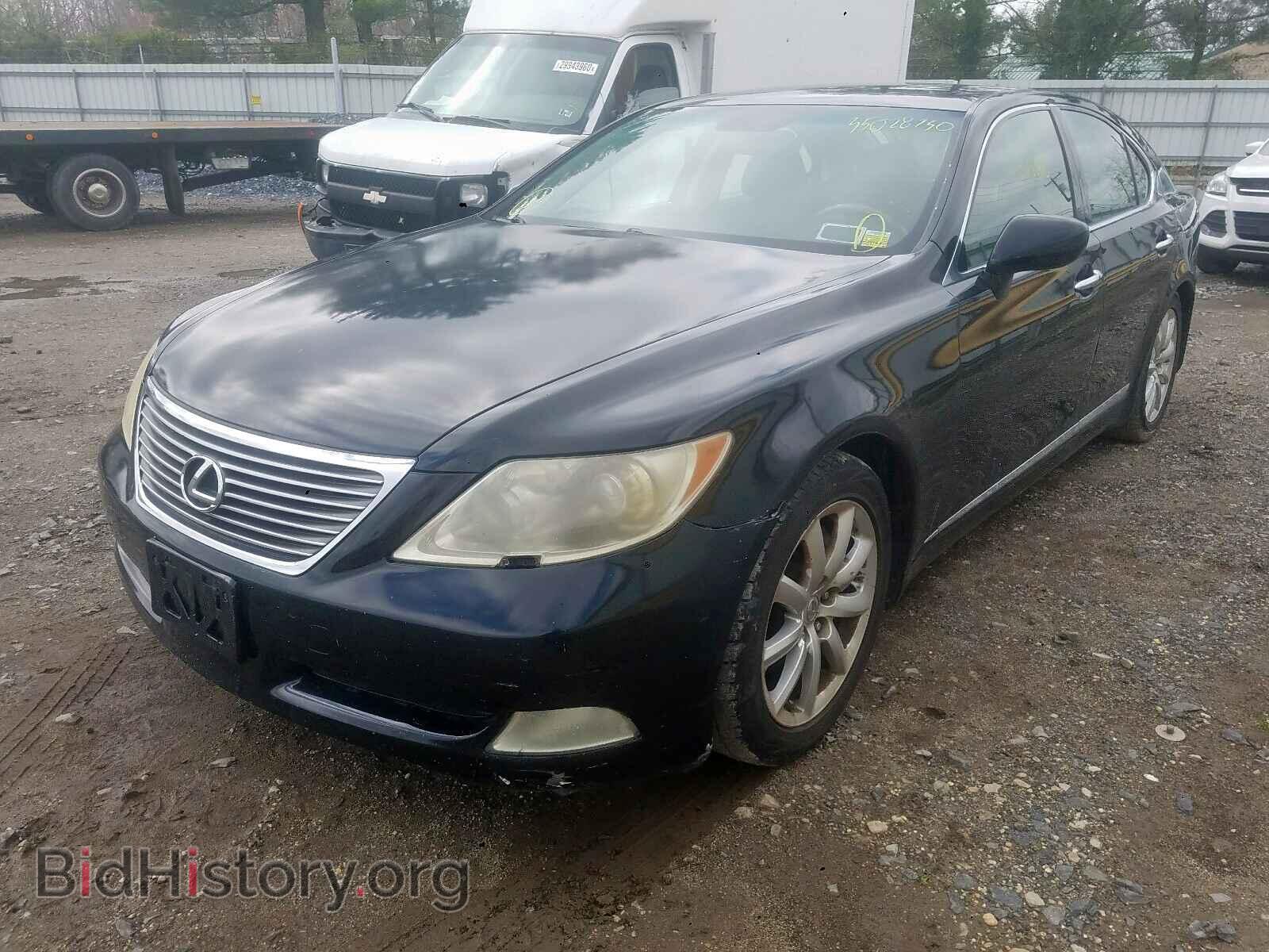 2007 LEXUS LS460 - VIN: JTHBL46F775013147 - Photo 2