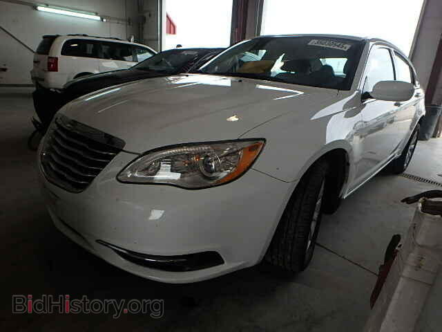 2013 CHRYSLER 200 - VIN: 1C3CCBBB1DN654677 - Фото 2