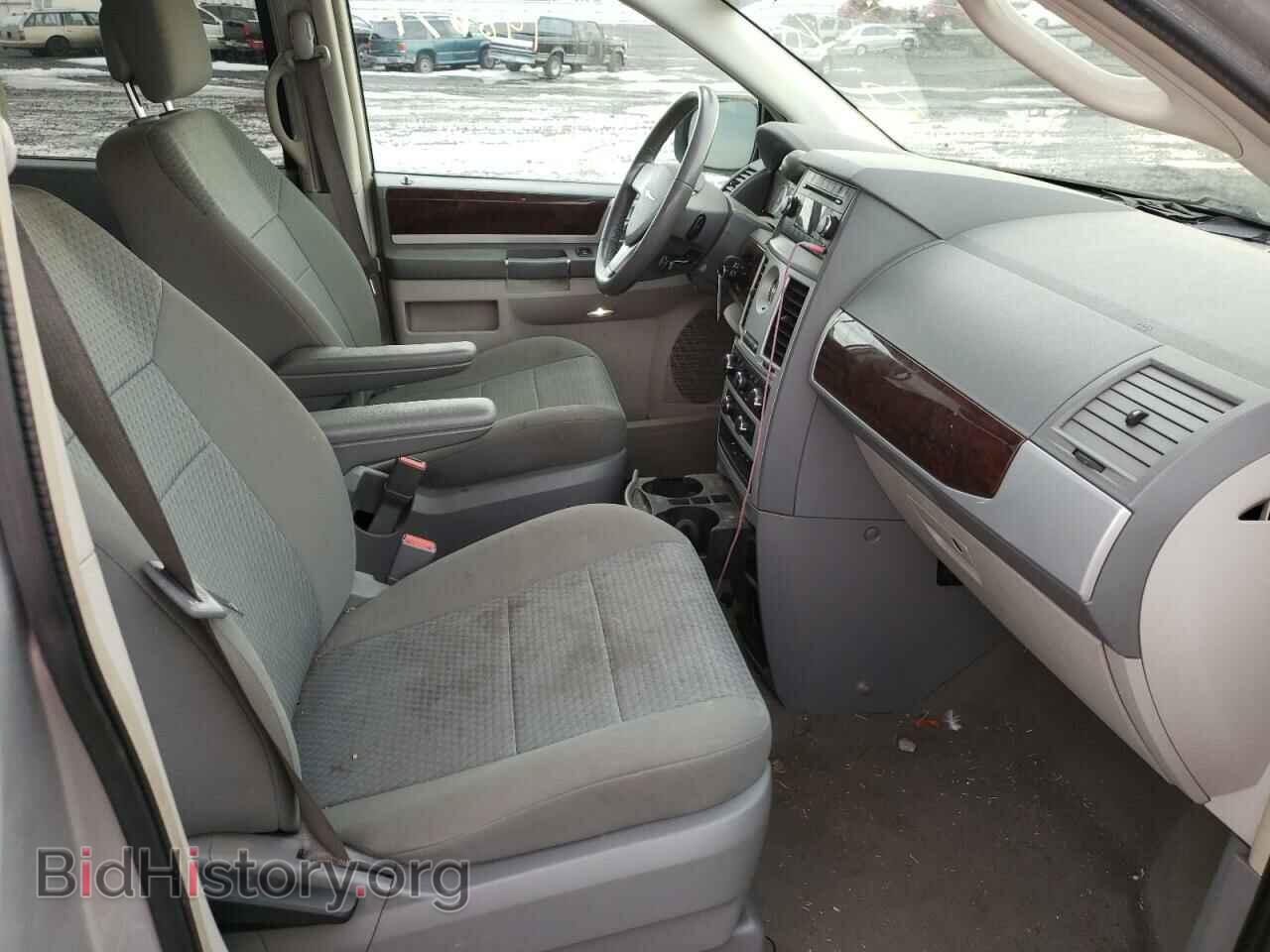 2010 CHRYSLER MINIVAN - VIN: 2A4RR5D14AR414011 - Фото 5