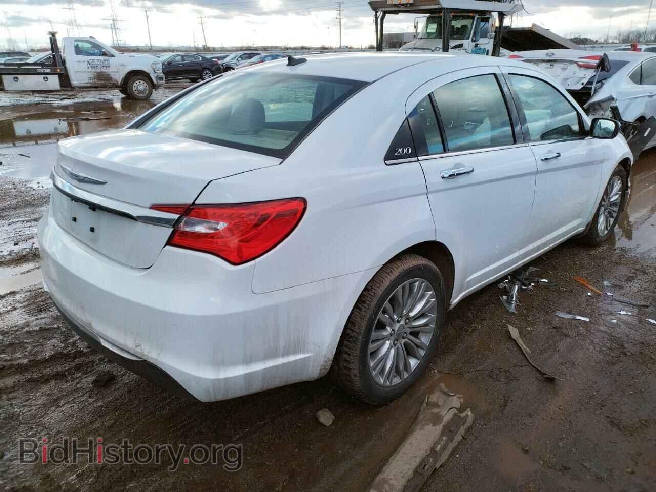 2012 CHRYSLER 200 - VIN: 1C3CCBCG3CN321941 - Фото 4