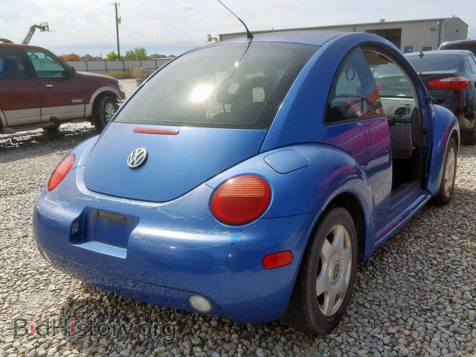 2000 VOLKSWAGEN BEETLE - VIN: 3VWCA21C8YM470782 - Фото 4