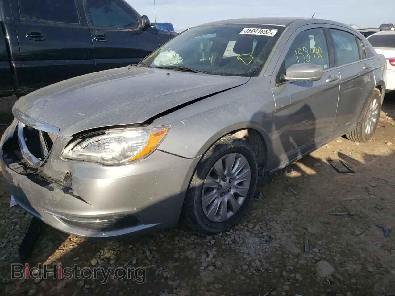 2014 CHRYSLER 200 - VIN: 1C3CCBABXEN125019 - Фото 2