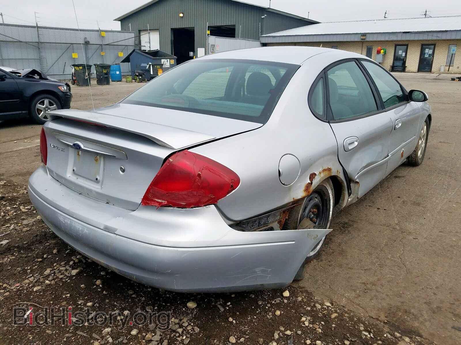 2001 FORD TAURUS - VIN: 1FAFP55U61G257368 - Photo 4