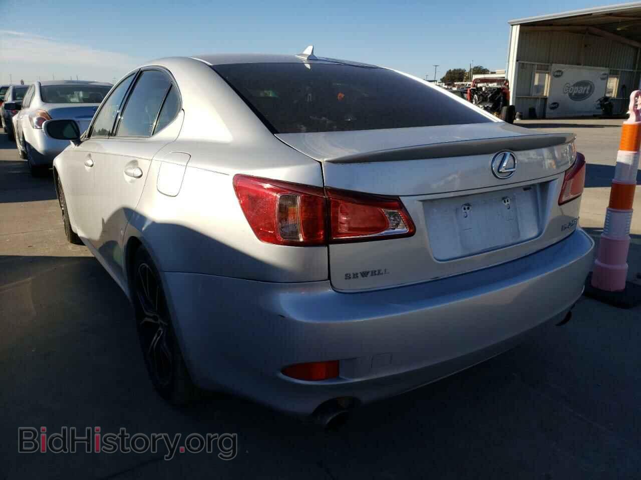 2011 LEXUS IS - VIN: JTHBF5C21B2100762 - Photo 3