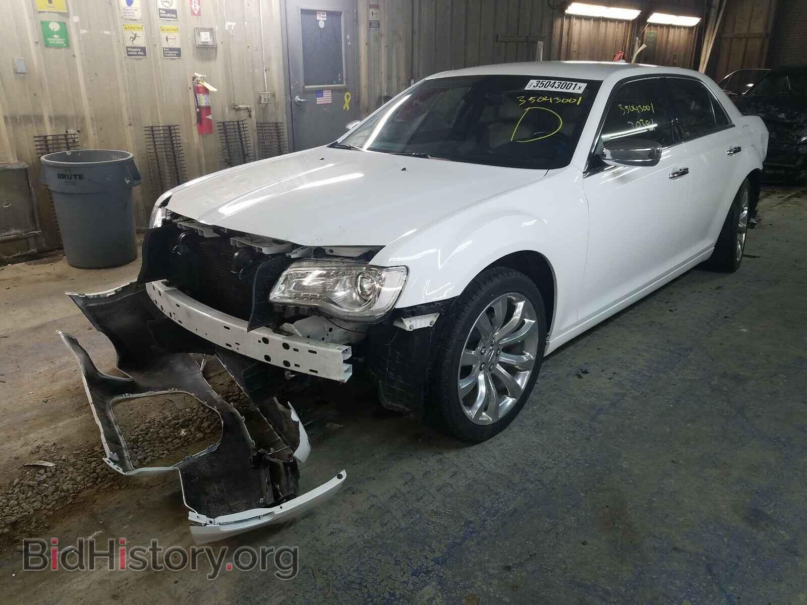 2018 CHRYSLER 300 - VIN: 2C3CCAEG5JH127246 - Фото 2