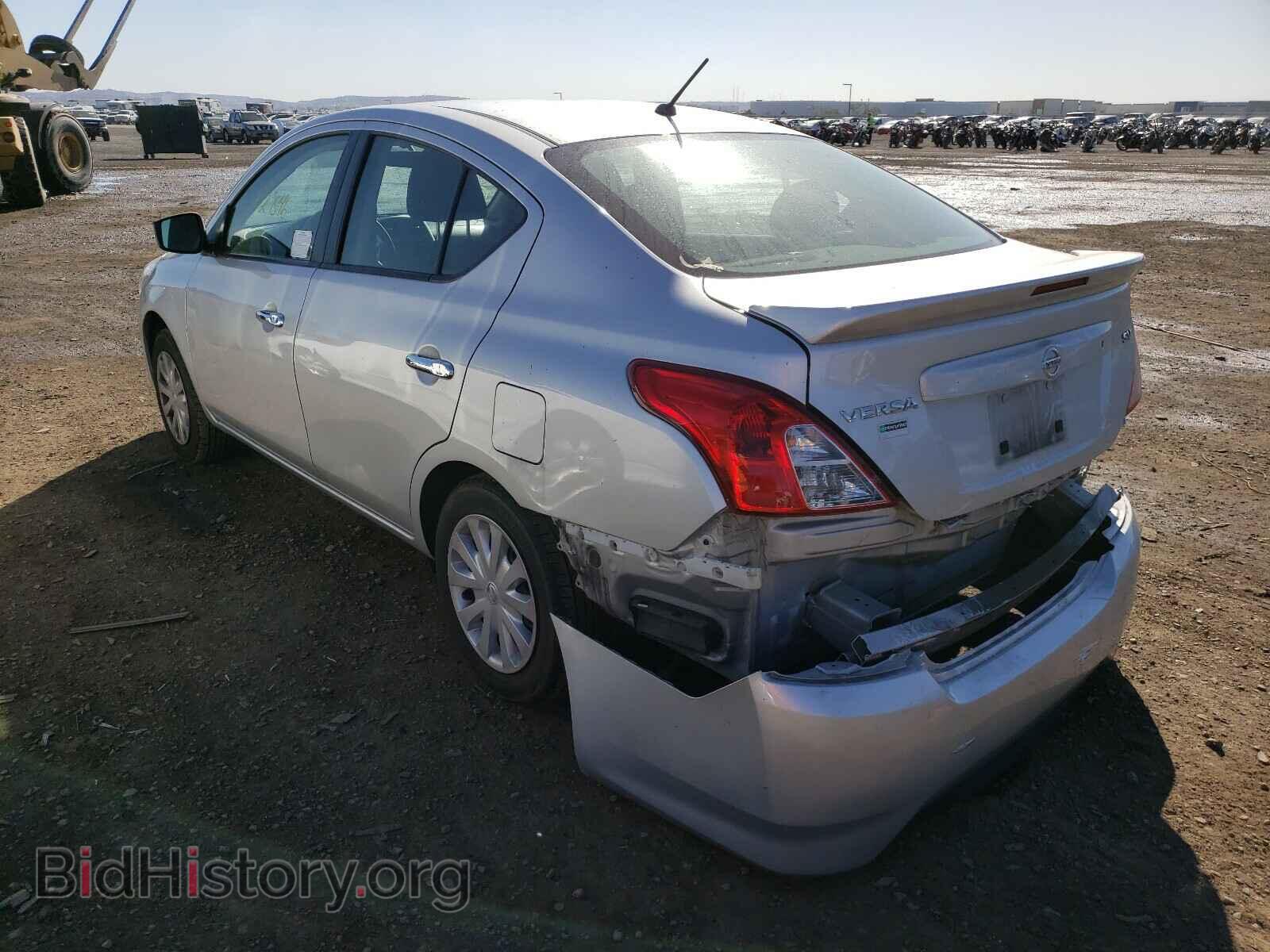 2017 NISSAN VERSA - VIN: 3N1CN7AP8HK456953 - Фото 3