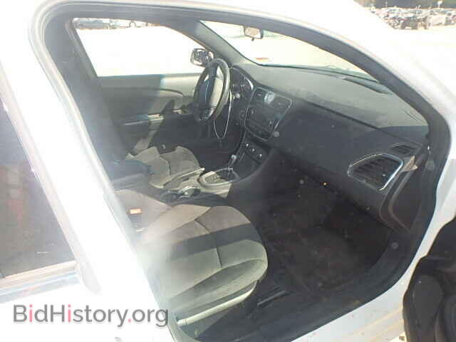 2011 CHRYSLER 200 - VIN: 1C3BC4FB5BN558579 - Фото 5
