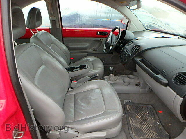 2000 VOLKSWAGEN BEETLE - VIN: 3VWDD21C0YM435634 - Фото 5