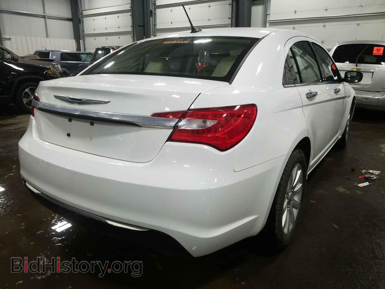 2013 CHRYSLER 200 - VIN: 1C3CCBCG7DN754924 - Фото 4