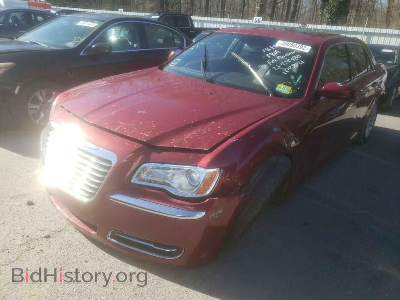 2014 CHRYSLER 300 - VIN: 2C3CCAAG8EH175898 - Фото 2