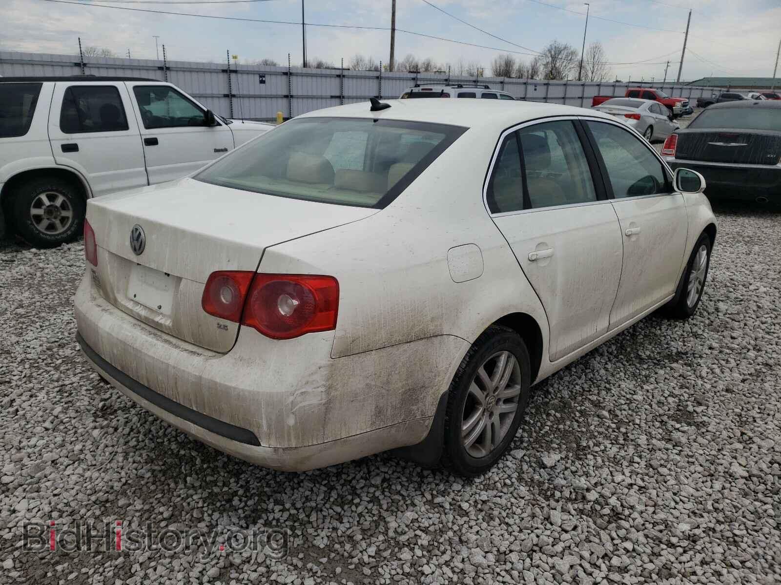 2007 VOLKSWAGEN JETTA - VIN: 3VWSF71K27M048698 - Фото 4