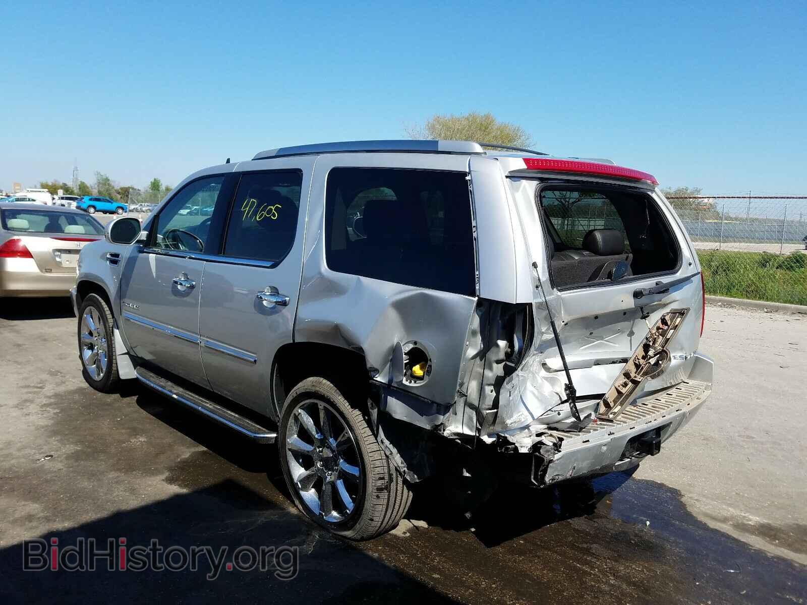 2011 CADILLAC ESCALADE - VIN: 1GYS3AEF1BR312761 - Фото 3