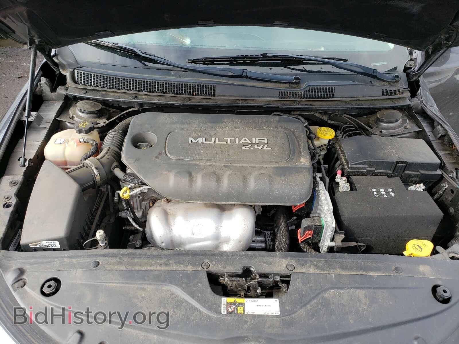 2015 CHRYSLER 200 - VIN: 1C3CCCAB2FN732877 - Фото 7