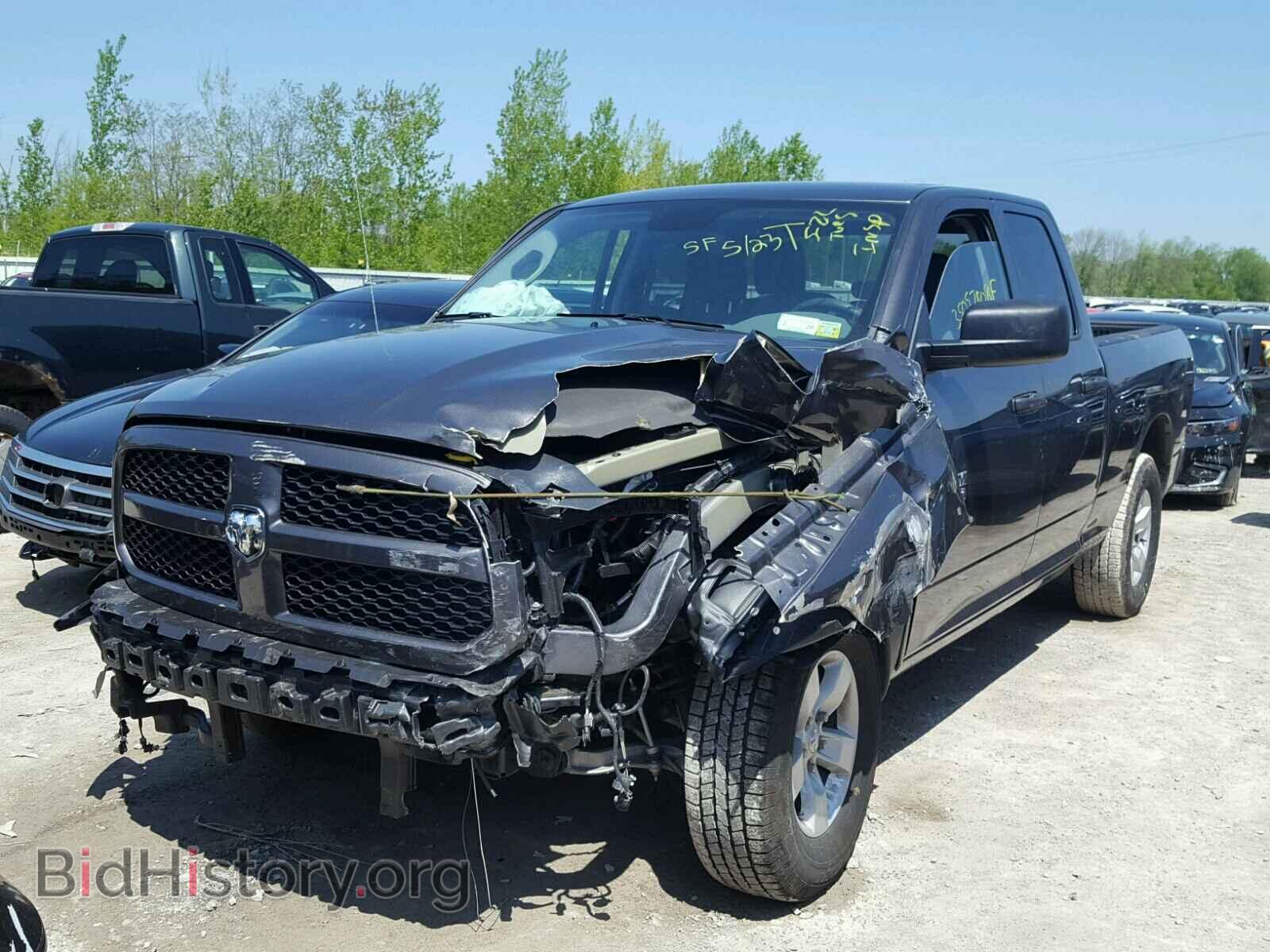 2018 RAM 1500 ST - VIN: 1C6RR7FG5JS209998 - Фото 2