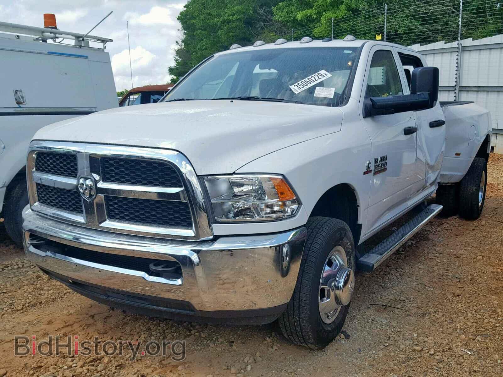 2017 RAM 3500 ST - VIN: 3C63RRGL4HG666476 - Фото 2