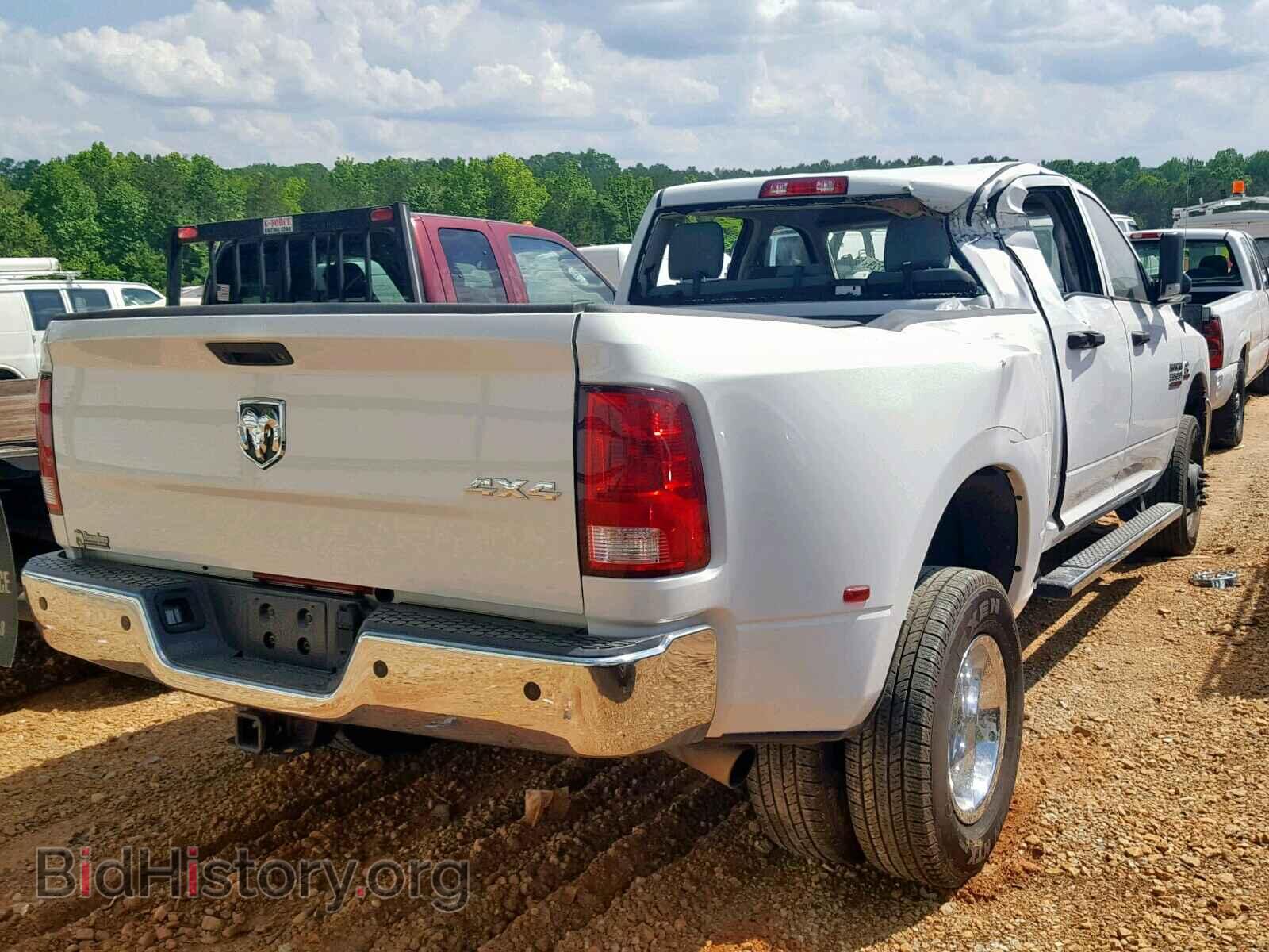 2017 RAM 3500 ST - VIN: 3C63RRGL4HG666476 - Фото 4