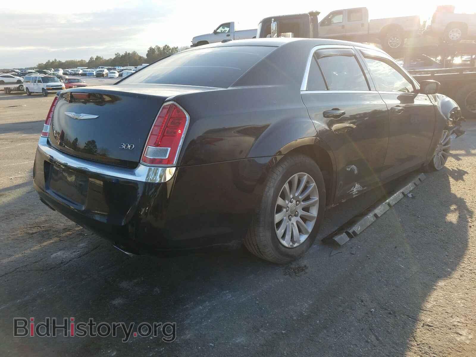 2014 CHRYSLER 300 - VIN: 2C3CCAAG4EH156765 - Фото 4