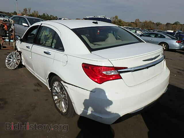 2012 CHRYSLER 200 - VIN: 1C3CCBCGXCN213235 - Фото 3