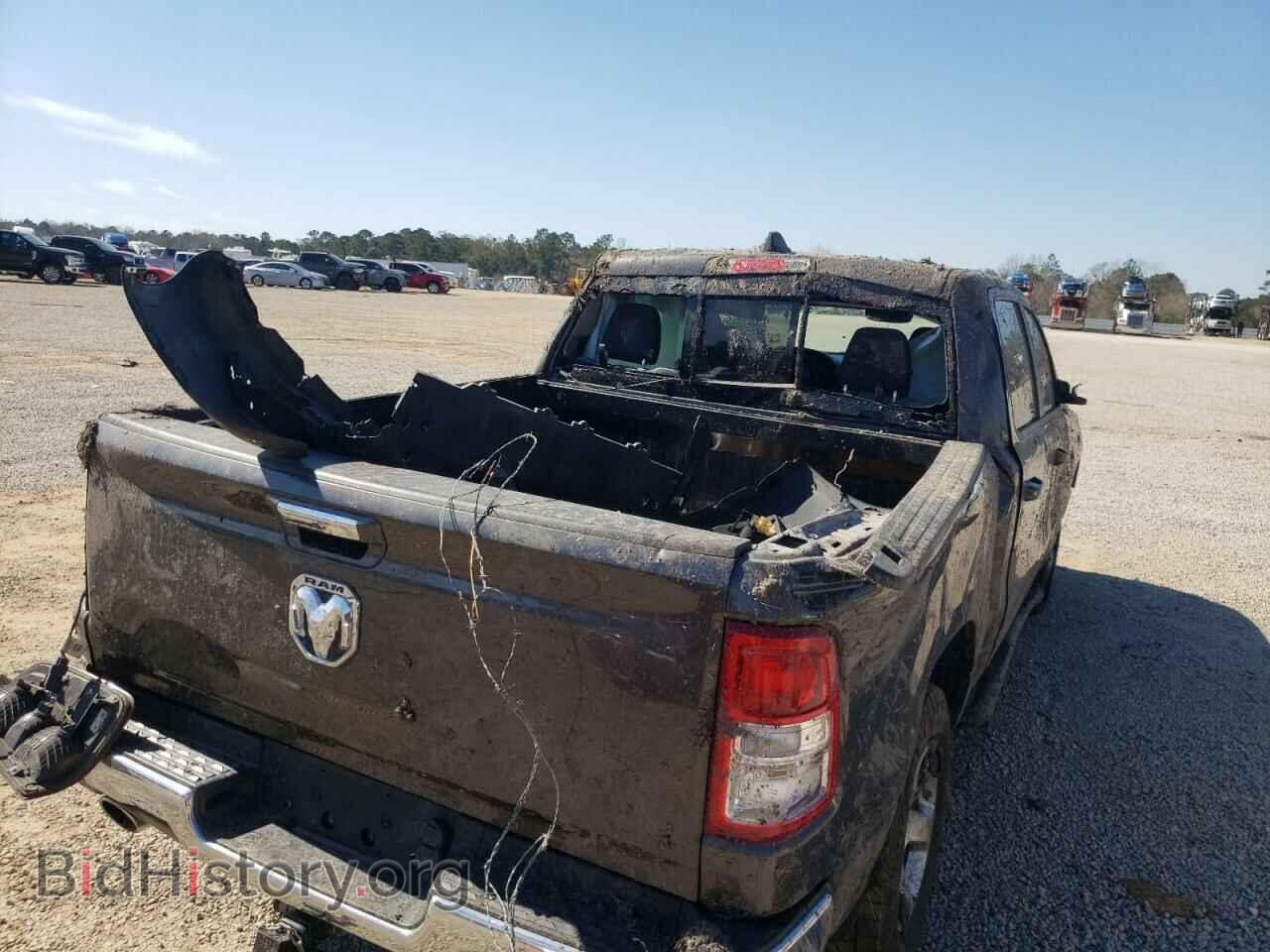 2020 RAM 1500 - VIN: 1C6SRFFT2LN104863 - Фото 9