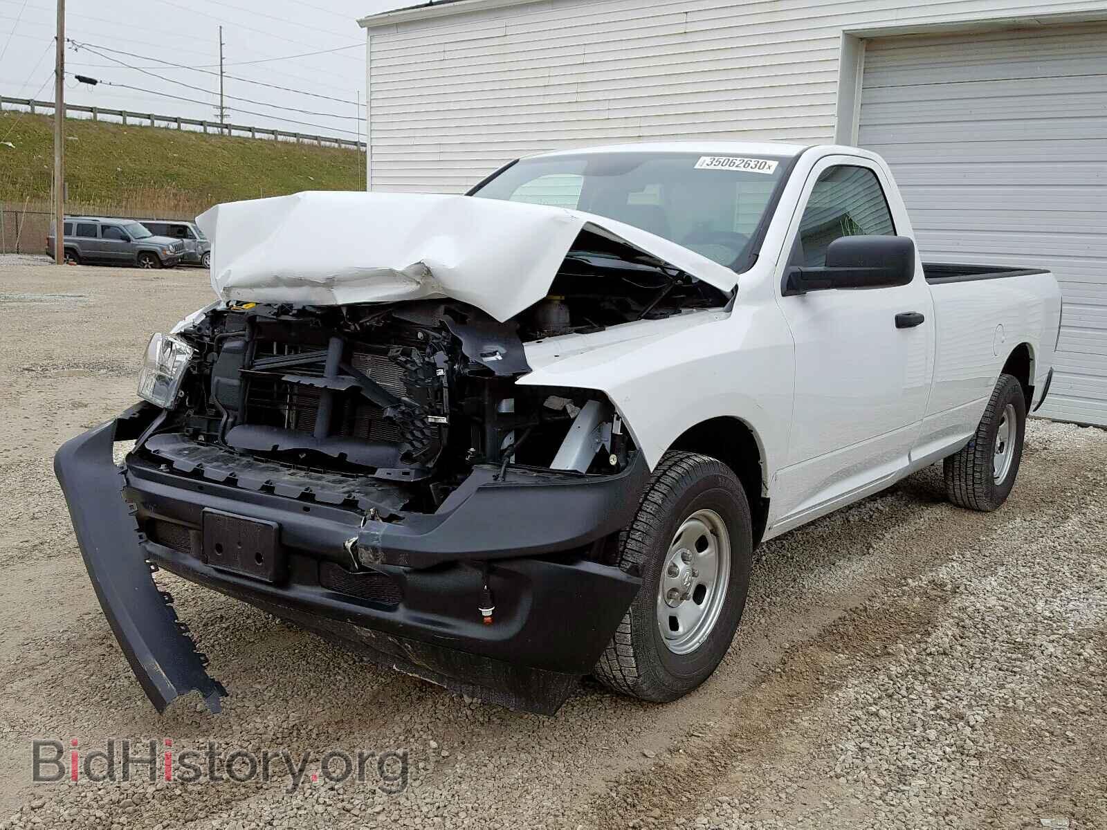 2019 RAM 1500 CLASS - VIN: 3C6JR6DG9KG508624 - Фото 2