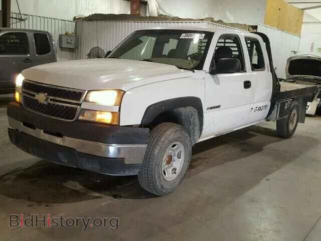 2006 CHEVROLET SILVERADO - VIN: 1GCHC29U46E182650 - Фото 2