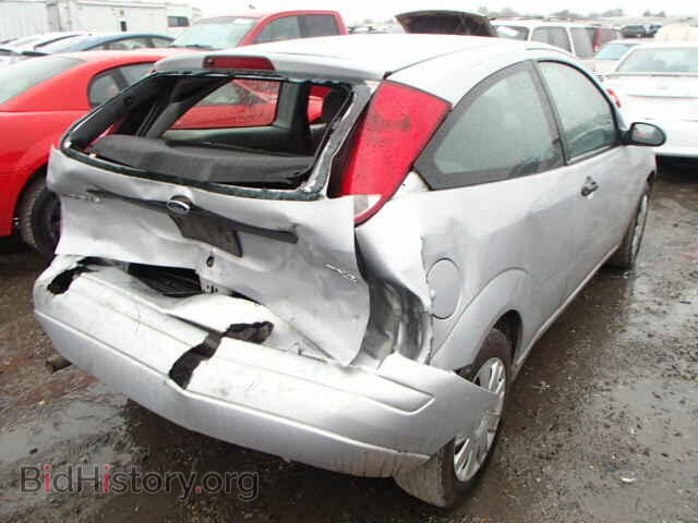 2005 FORD FOCUS - VIN: 3FAFP31N95R162384 - Фото 4