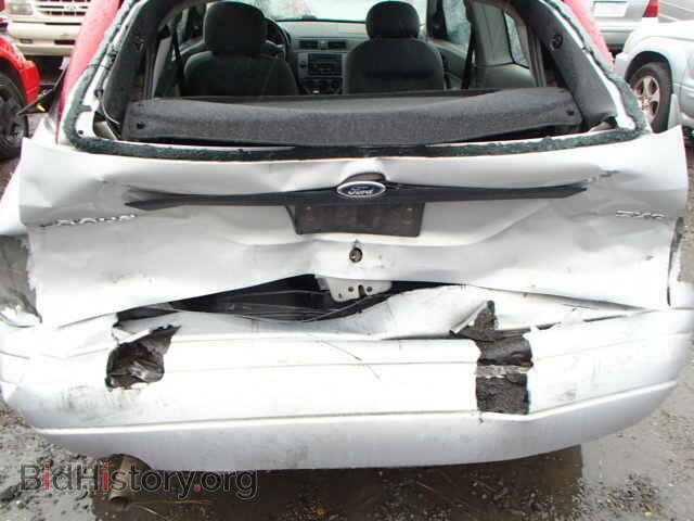 2005 FORD FOCUS - VIN: 3FAFP31N95R162384 - Фото 10