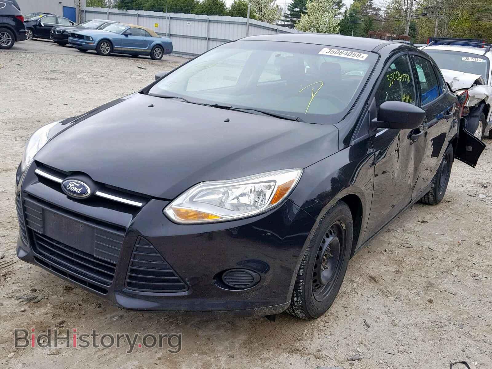 2014 FORD FOCUS - VIN: 1FADP3E23EL267900 - Фото 2