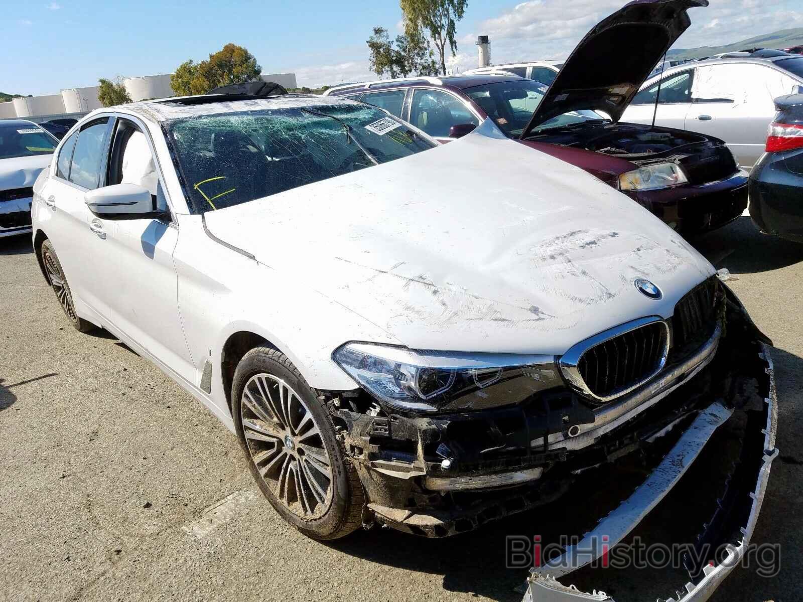 Photo WBAJA9C56JB033438 - BMW 5 SERIES 2018