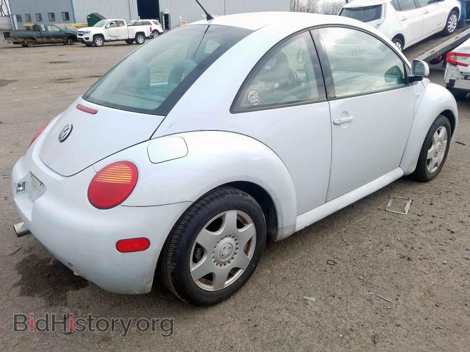2000 VOLKSWAGEN BEETLE - VIN: 3VWCC21C9YM474401 - Фото 4