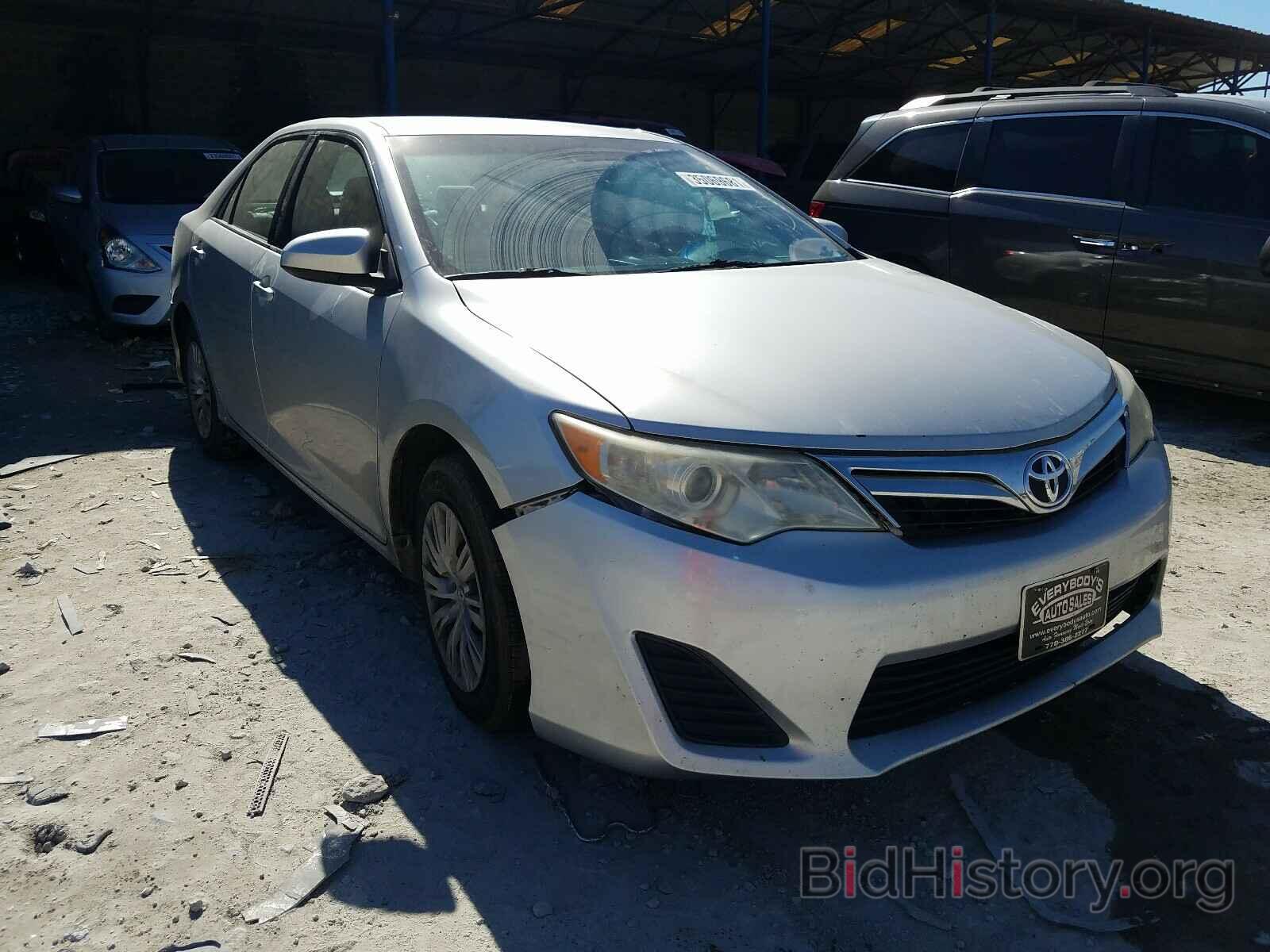 Photo 4T1BF1FK4CU197513 - TOYOTA CAMRY 2012