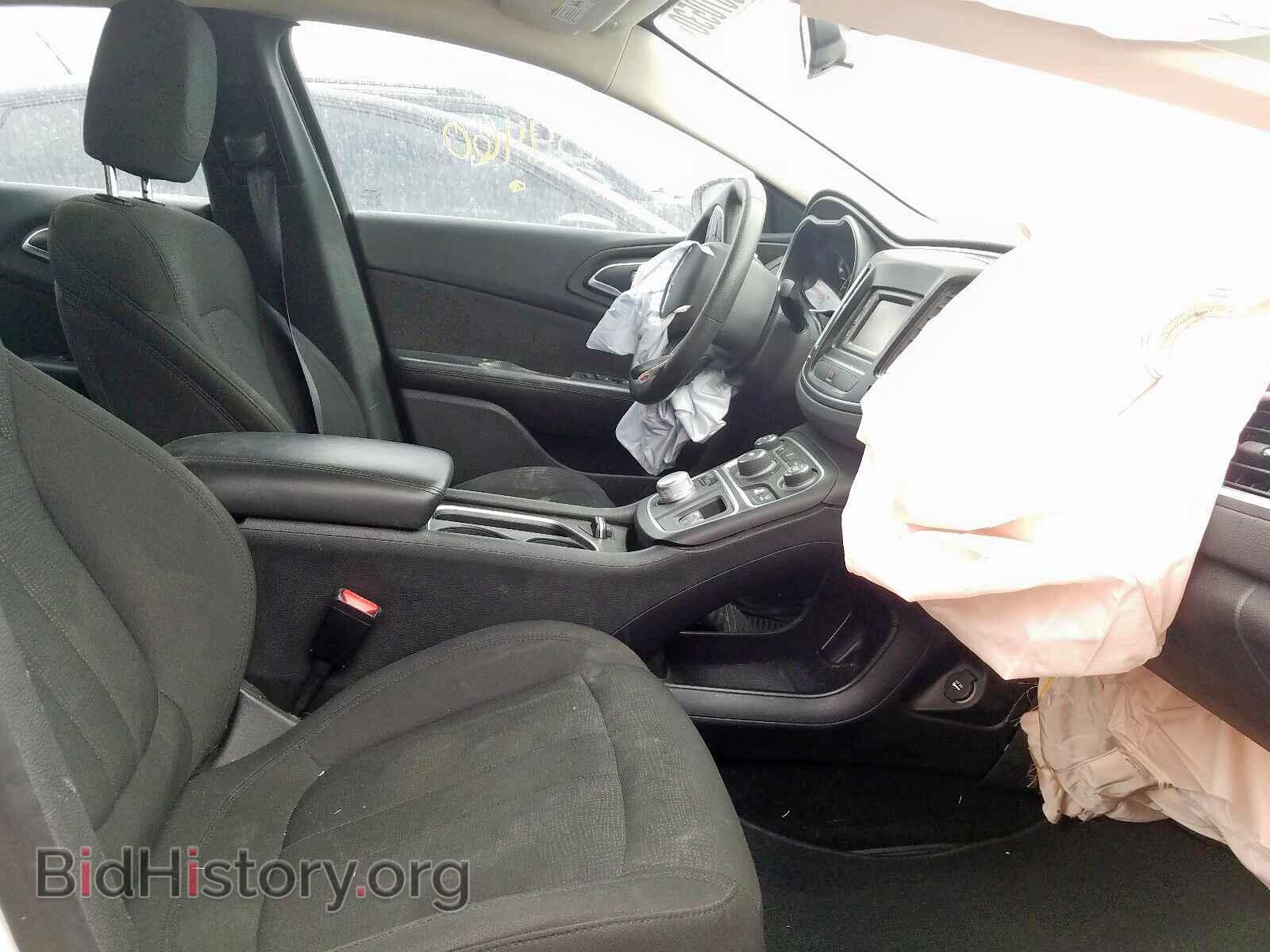 2016 CHRYSLER 200 - VIN: 1C3CCCAB1GN103659 - Фото 5