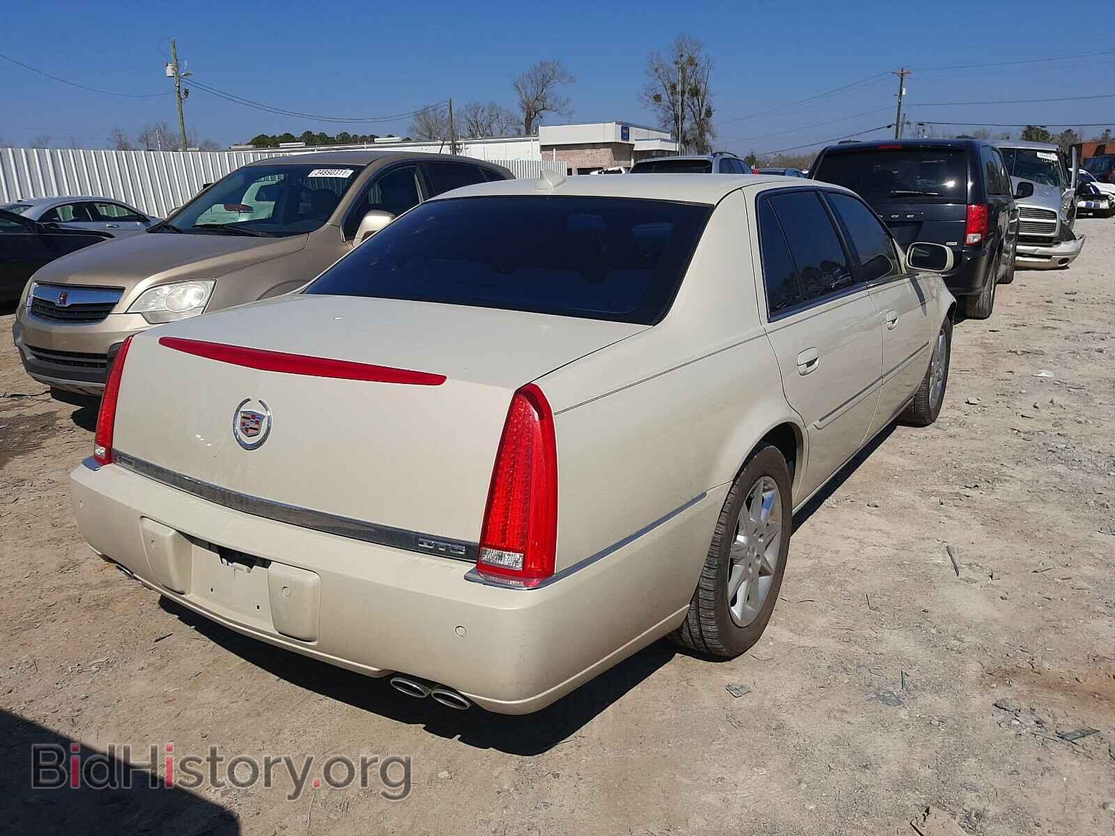 2011 CADILLAC DTS - VIN: 1G6KD5E68BU143834 - Фото 4